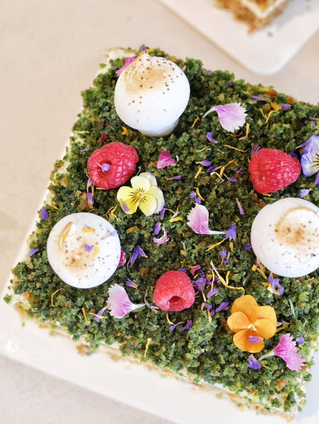 Wonderland Carrot Cake - ENZE