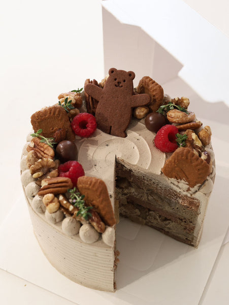 Hojicha & Caramelised Pear Cream Cake - ENZE