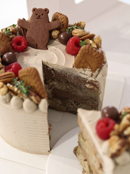 Hojicha & Caramelised Pear Cream Cake - ENZE