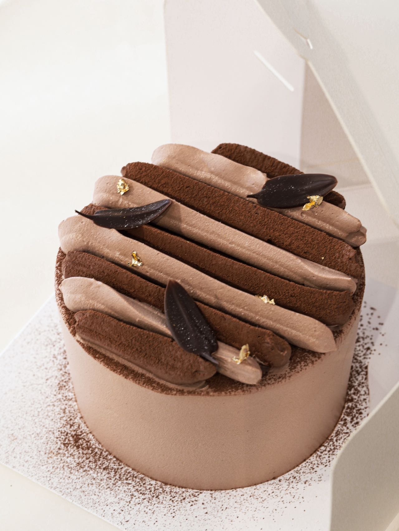 NEW Chocolate Zephyr Cream Cake - ENZE
