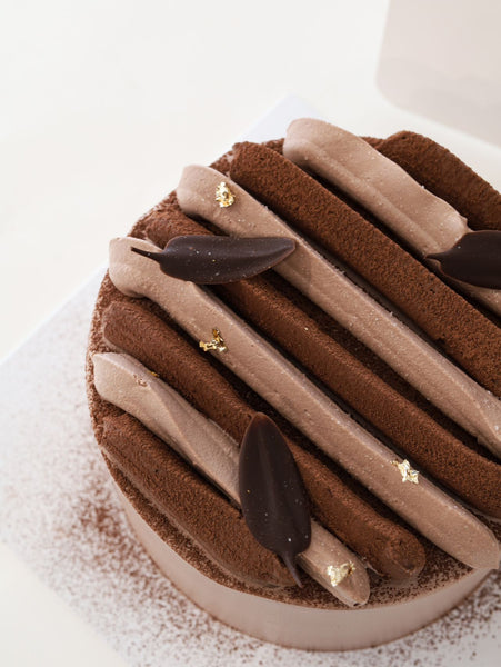 NEW Chocolate Zephyr Cream Cake - ENZE