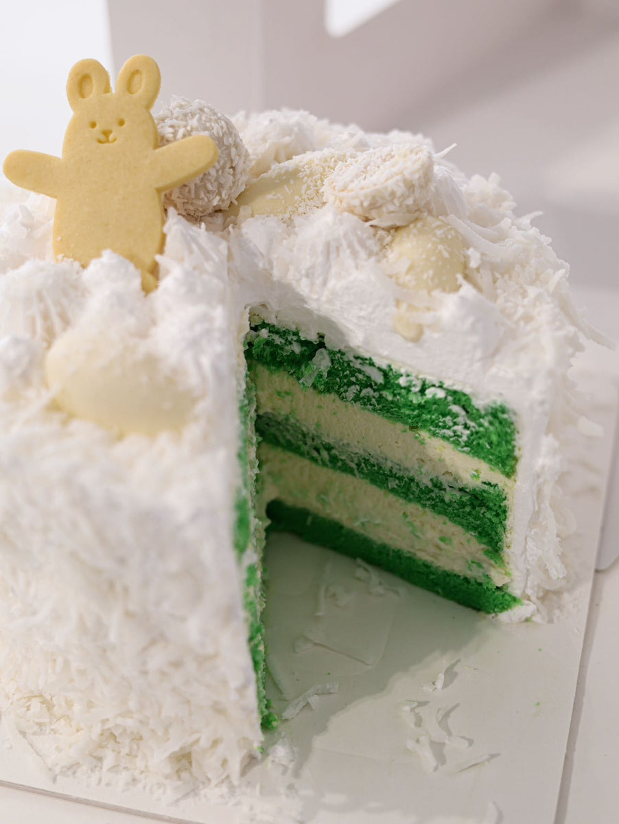 Coconut Pandan Cream Cake | ENZE