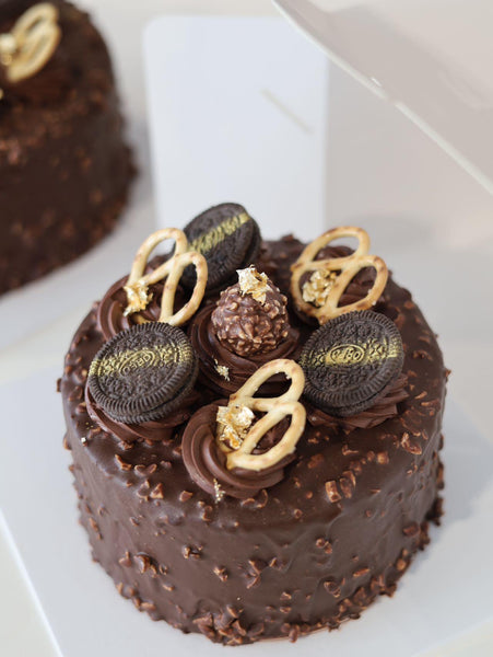 Ferrero Rocher Chiffon Cake - ENZE