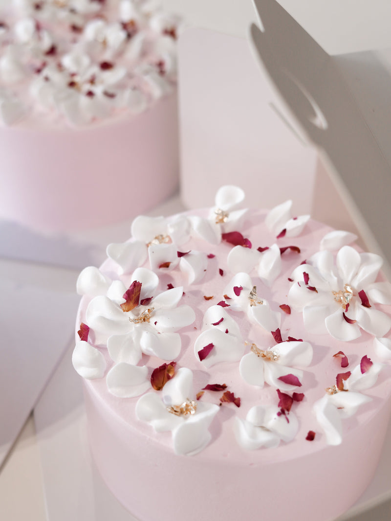 Rose & Lychee Cream Cake - ENZE