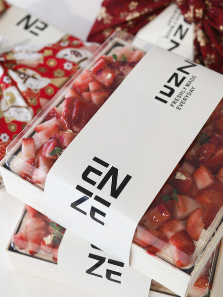 Strawberry Bento - ENZE